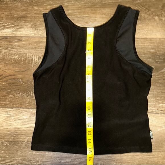 Nike workout crop top, black, women’s, size small (4-6) - Picture 5 of 10
